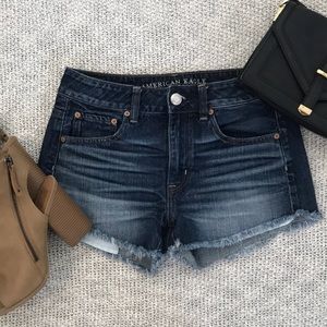 AMERICAN EAGLE high rise festival short size 2